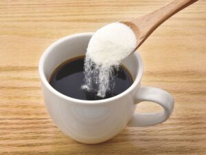 Thêm collagen vào cà phê /// Ảnh: Shutterstock