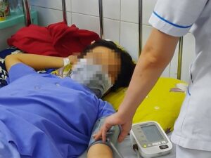 Cô gái 18 tuổi mang thai mà không biết /// Ảnh: CTV