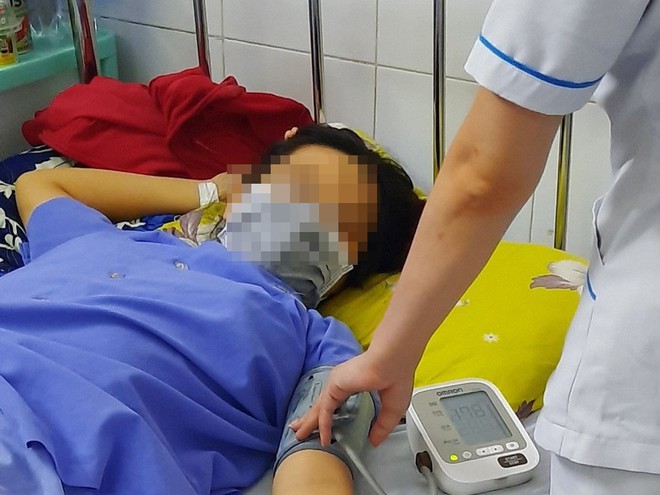 sinh-rot-m_mxra Cô gái 18 tuổi mang thai mà không biết /// Ảnh: CTV