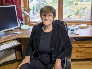 Tiến sĩ Katalin Karikó - người tạo ra nền tảng của vắc xin Covid-19 hiện nay /// NHÂN VẬT CUNG CẤP