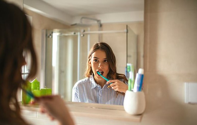 Các chuyên gia đã kết luận: Nên đánh răng trước khi ăn sáng! /// Ảnh minh họa: Shutterstock