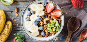 Trong khi chờ đợi có đủ vắc-xin coronavirus, một trong những cách tốt nhất để tự bảo vệ mình khỏi sự tấn công của Covid-19 là tăng cường hệ miễn dịch  /// Shutterstock