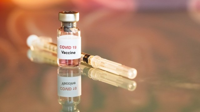 coronavirus-covid-19-vaccine_gehg Vắc xin phòng Covid-19 /// Ảnh: Shutterstock