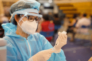 TP.HCM đẩy nhanh tiến độ tiêm vắc xin Covid-19 /// ẢNH DUY TÍNH