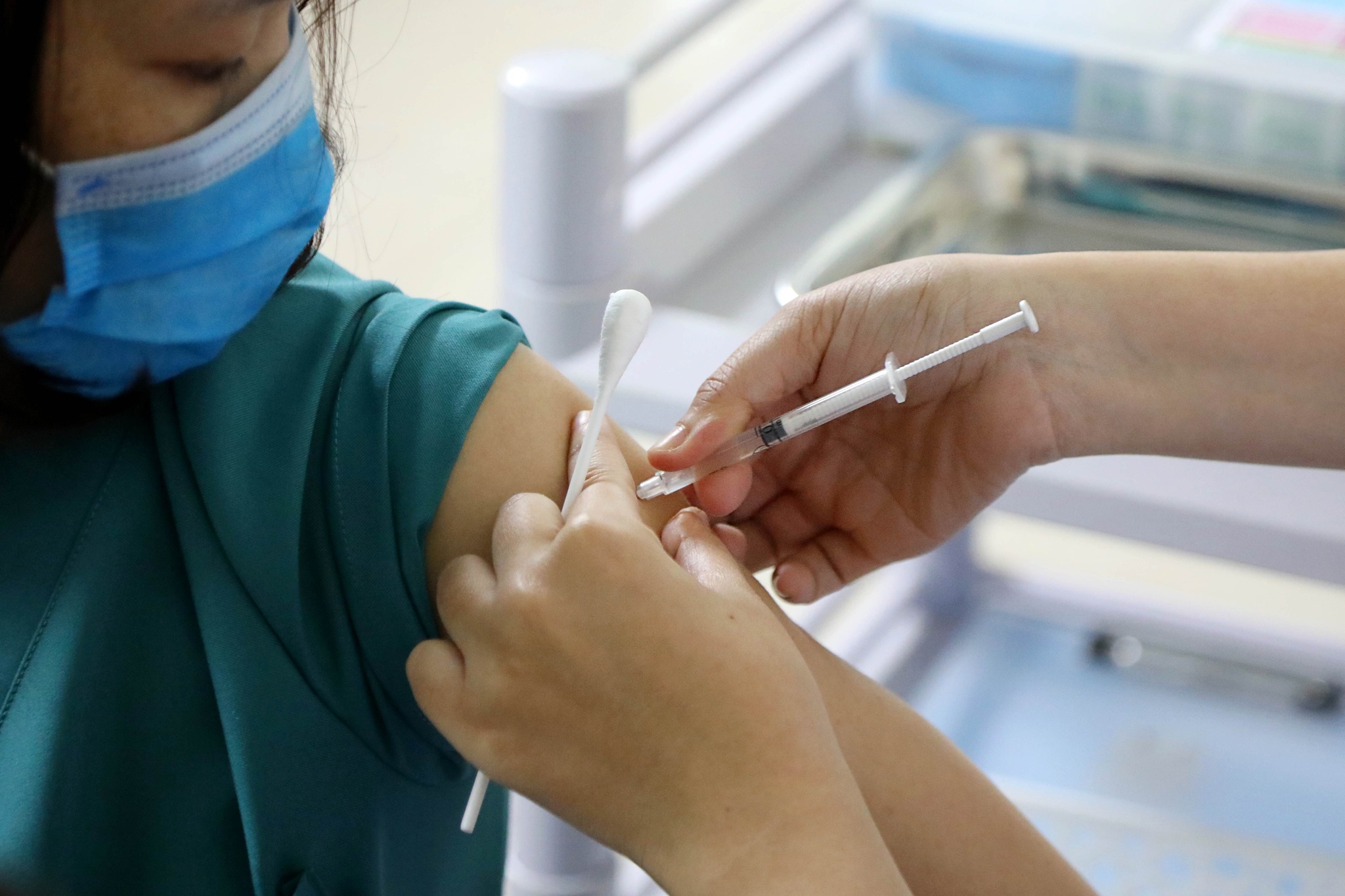 dau_1799_fipq_yjml Người nhiễm Covid-19 đã khỏi có cần tiêm vắc xin? /// Ảnh minh họa: ĐẬU TIẾN ĐẠT